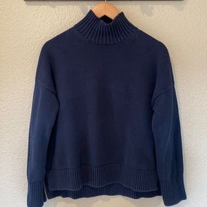 Everlane Navy knit oversized sweater